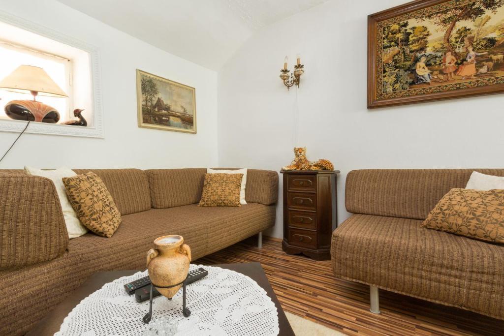 Apartments Varos Split Bagian luar foto