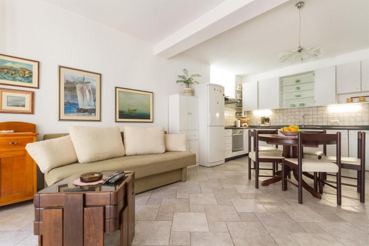 Apartments Varos Split Bagian luar foto